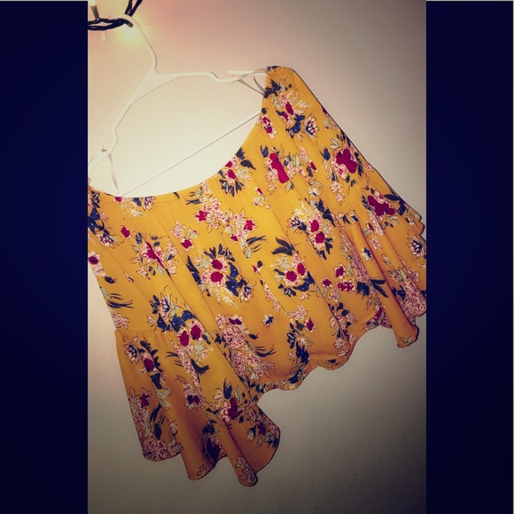 Yellow floral off the shoulder mini crop shirt - Picture 1 of 1